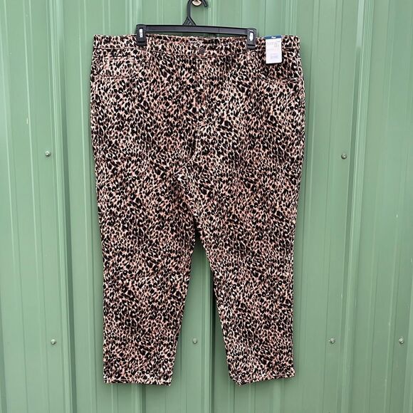 Women's Plus Core Denim Straight Leg Jeans Pants Leopard Print Size 26W - Picture 1 of 9